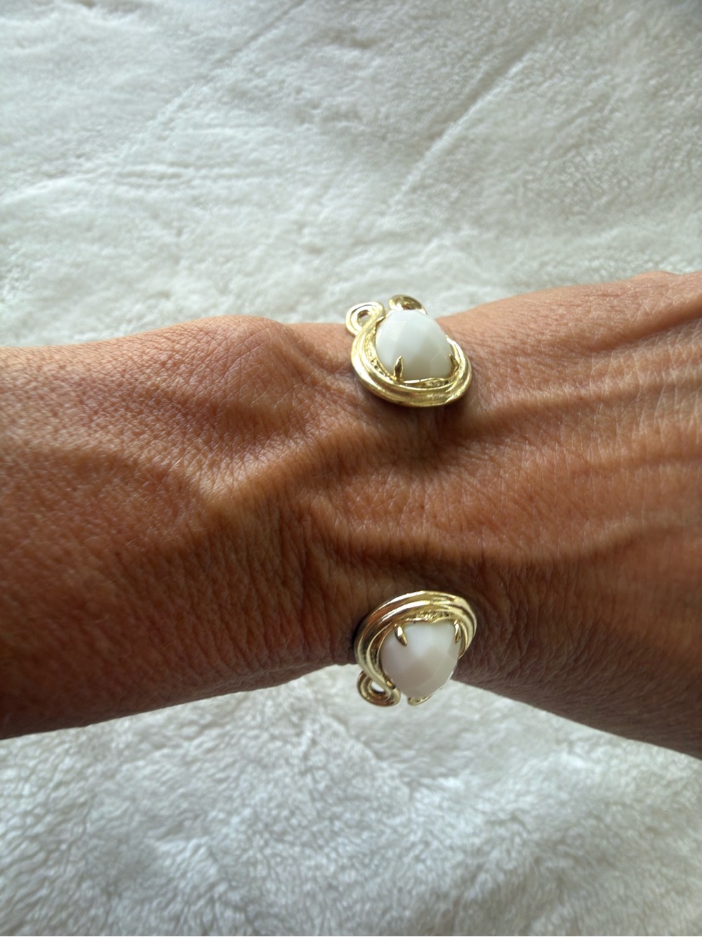 Kendra Scott Andy Bracelet Gold and White MOP